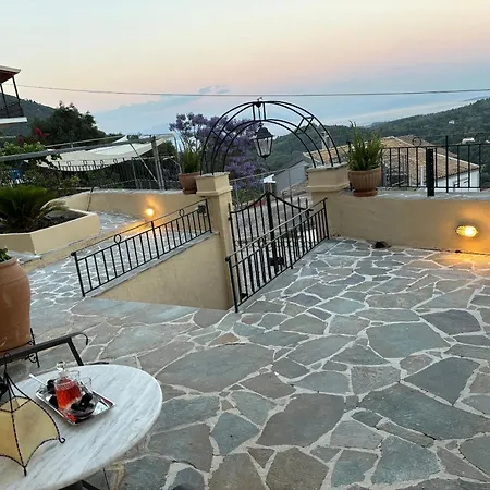 Bacalaros House 1